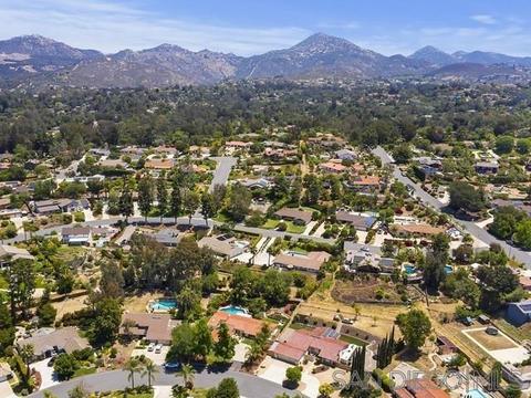 13088 Camino Del Valle, Poway, CA 92064 photo 4