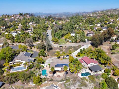 1827 Hidden Mesa Rd, El Cajon, CA 92019 photo 52