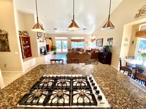 1827 Hidden Mesa Rd, El Cajon, CA 92019 photo 15