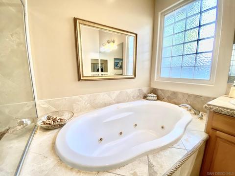 1827 Hidden Mesa Rd, El Cajon, CA 92019 photo 31