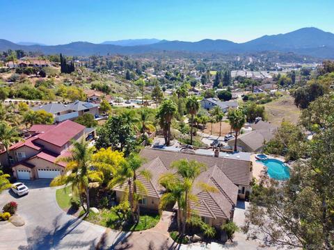 1827 Hidden Mesa Rd, El Cajon, CA 92019 photo 48