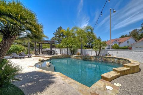 3670 Sutter Ct, Oceanside, CA 92056 photo 2