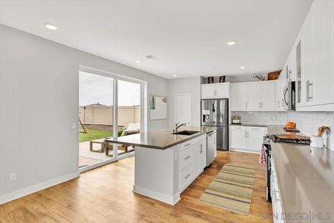 8869 Trailridge Ave, Santee, CA 92071 photo 6