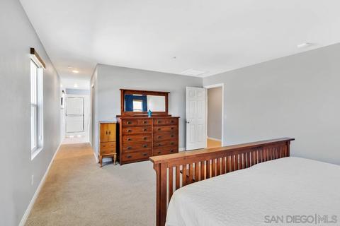 8689 Camden Dr, Santee, CA 92071 photo 18