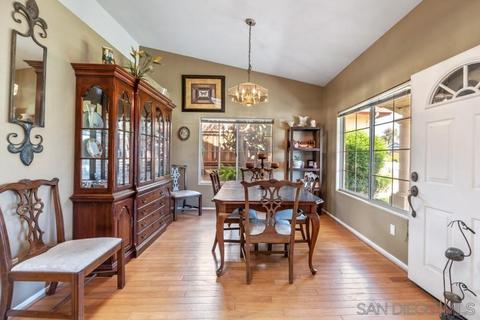 338 Old Stage Ct, Fallbrook, CA 92028 photo 8