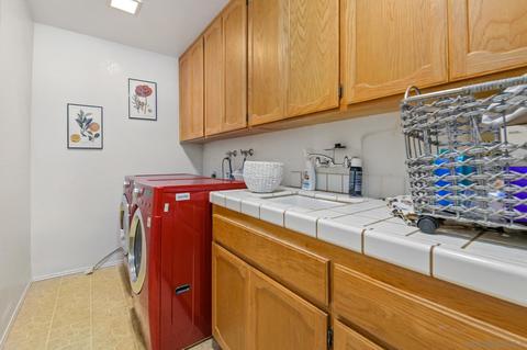 1677 Hamilton Ln, Escondido, CA 92029 photo 32