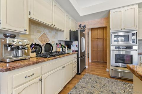 1677 Hamilton Ln, Escondido, CA 92029 photo 16