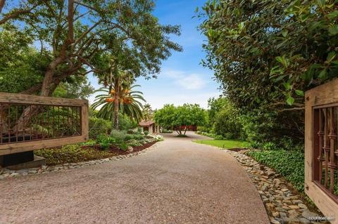 5530 Codorniz, Rancho Santa Fe, CA 92067 photo 2