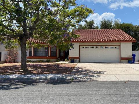 1635 Quiet Hills Dr, Oceanside, CA 92056 photo 1