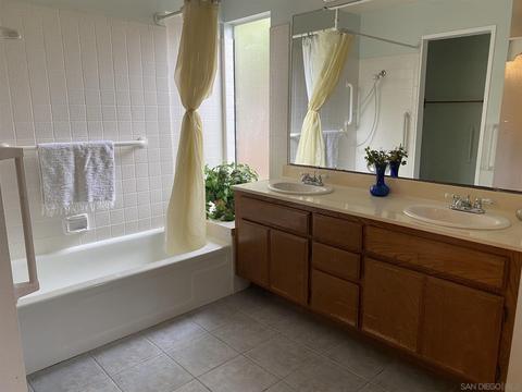 1635 Quiet Hills Dr, Oceanside, CA 92056 photo 11