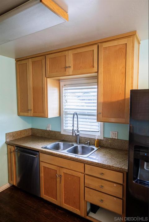 4625 70th St, La Mesa, CA 91942 photo 6