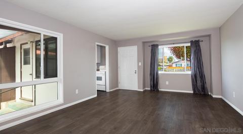 238 E St, Chula Vista, CA 91910 photo 9