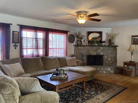1609 Birch, Escondido, CA 92027 photo 4