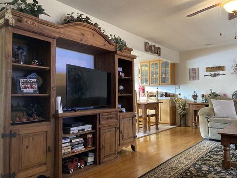 1609 Birch, Escondido, CA 92027 photo 3