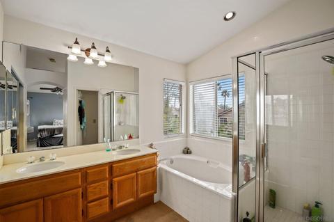 2415 Starlight Gln, Escondido, CA 92026 photo 20