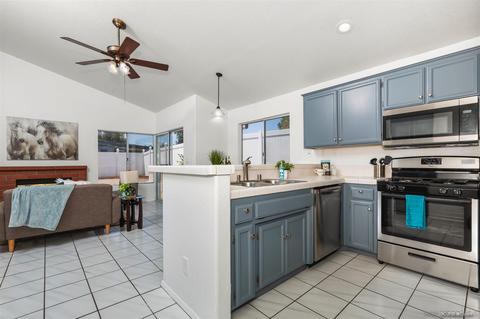 2253 Parktree Ln, Escondido, CA 92026 photo 7