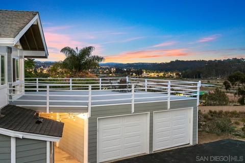 1629 Kelly St, Oceanside, CA 92054 photo 2