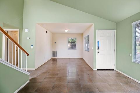 6955 Ruby Ln, Lemon Grove, CA 91945 photo 6
