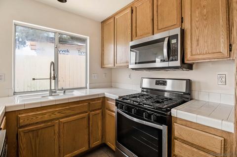 6955 Ruby Ln, Lemon Grove, CA 91945 photo 14