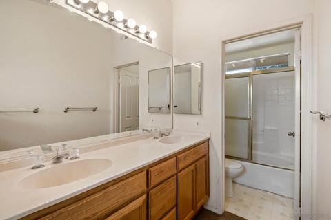 6955 Ruby Ln, Lemon Grove, CA 91945 photo 17