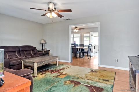 9647 Cambury Dr, Santee, CA 92071 photo 4