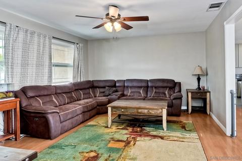 9647 Cambury Dr, Santee, CA 92071 photo 5