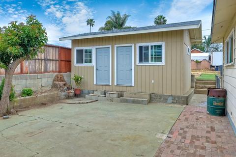 331 E College, Fallbrook, CA 92028 photo 17