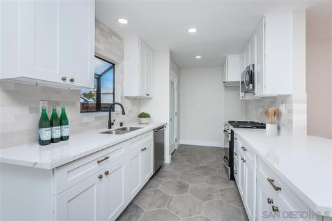 6065 Odessa Ave, La Mesa, CA 91942 photo 8