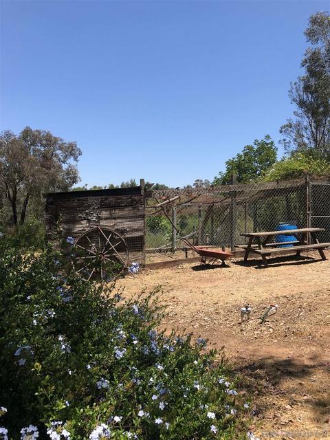 11272 Meadow Glen Way E, Escondido, CA 92026 photo 38