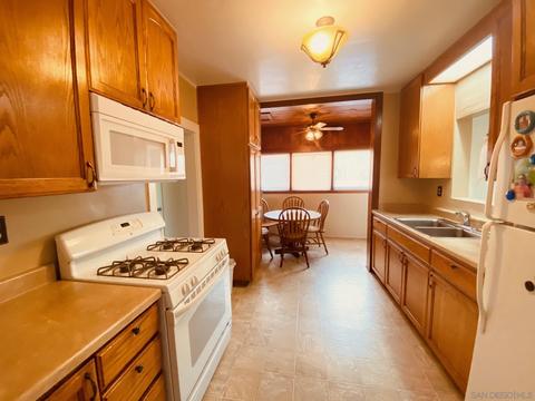 509 10th St, Ramona, CA 92065 photo 9