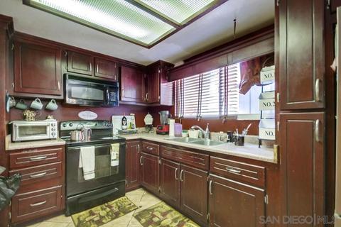 1034 Leland St #18, Spring Valley, CA 91977 photo 12