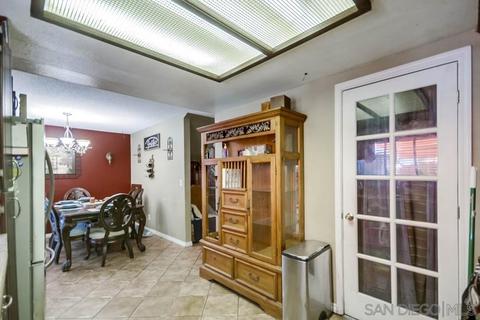 1034 Leland St #18, Spring Valley, CA 91977 photo 9