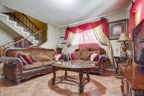 1034 Leland St #18, Spring Valley, CA 91977 photo 2