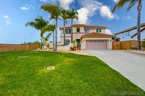 1072 Darwin Dr, Oceanside, CA 92056 photo 1