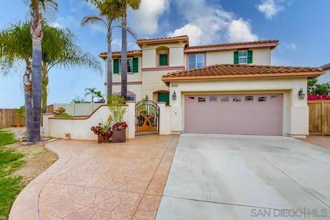 1072 Darwin Dr, Oceanside, CA 92056 photo 2