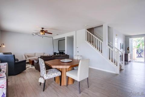 1072 Darwin Dr, Oceanside, CA 92056 photo 7
