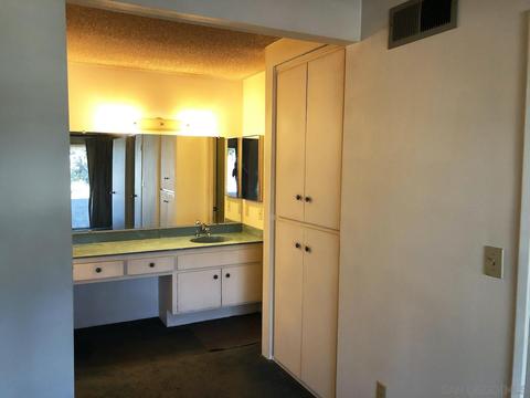 7700 Parkway Dr #9, La Mesa, CA 91942 photo 9
