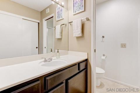 1127 Corral Gln, Escondido, CA 92026 photo 15