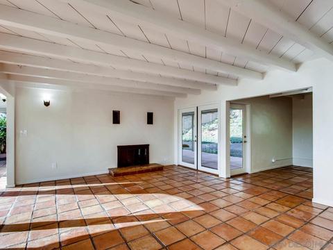 9130 Wakarusa St, La Mesa, CA 91942 photo 5