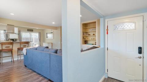 8629 Fiona Way, Santee, CA 92071 photo 5