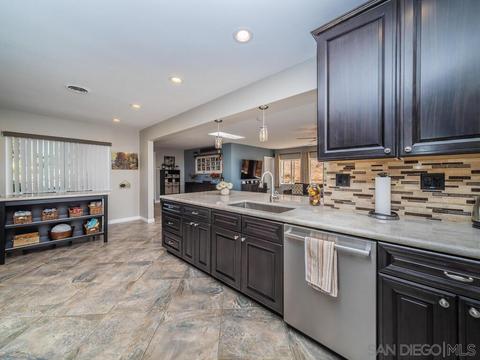 1622 York, Vista, CA 92084 photo 14