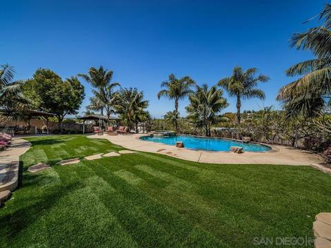 1622 York, Vista, CA 92084 photo 5