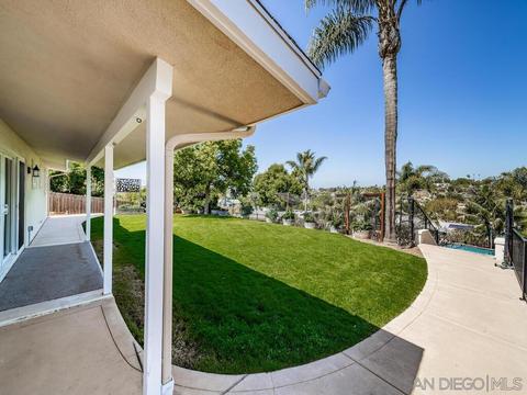 1622 York, Vista, CA 92084 photo 3