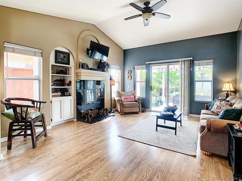 49 Avenida Descanso, Oceanside, CA 92057 photo 24