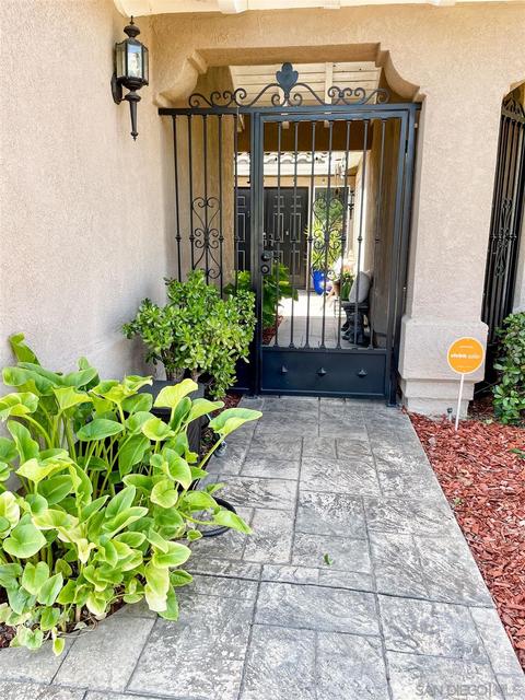 49 Avenida Descanso, Oceanside, CA 92057 photo 4