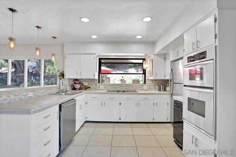 4554 Garfield St, La Mesa, CA 91941 photo 7