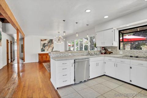 4554 Garfield St, La Mesa, CA 91941 photo 6