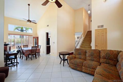 1889 Ithaca Dr, Vista, CA 92081 photo 5