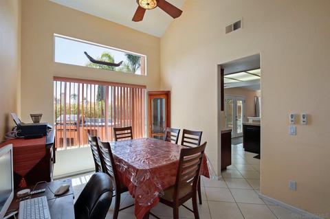 1889 Ithaca Dr, Vista, CA 92081 photo 6