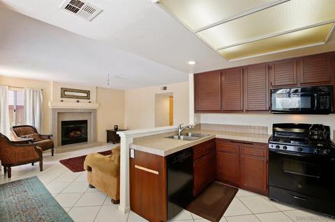 1889 Ithaca Dr, Vista, CA 92081 photo 12